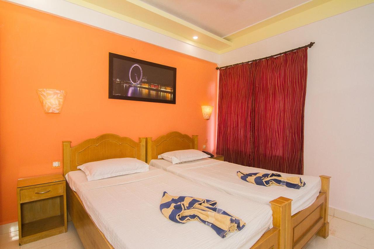 Lui Beach Resort Кандолим Екстериор снимка