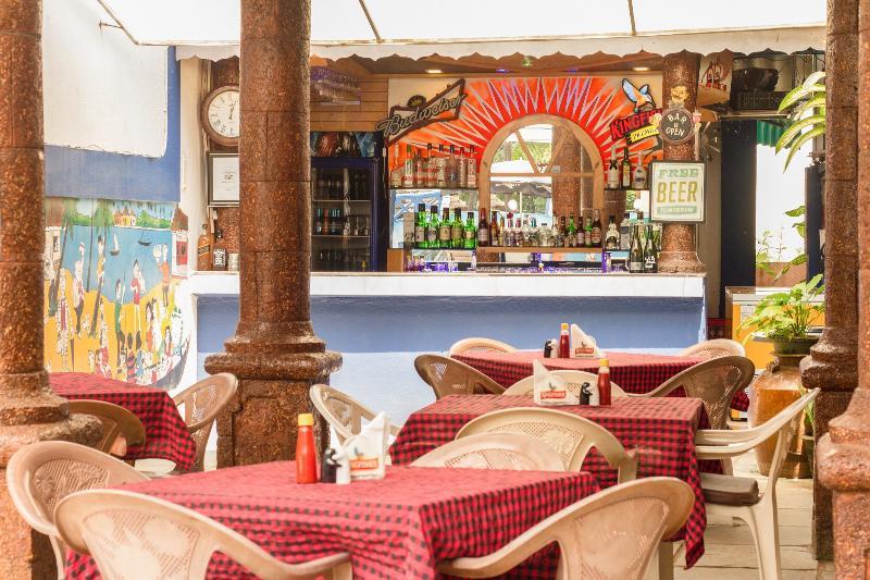 Lui Beach Resort Кандолим Екстериор снимка