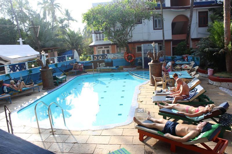 Lui Beach Resort Кандолим Екстериор снимка